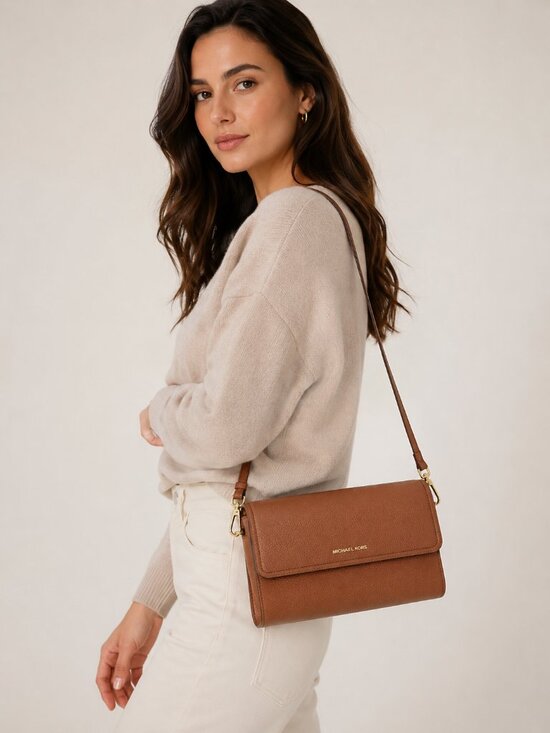 MICHAEL Michael Kors Jet Set Logo East West Large Crossbody  Michael Kors Jet Set East West Phone Extra Large Crossbody Bag - New